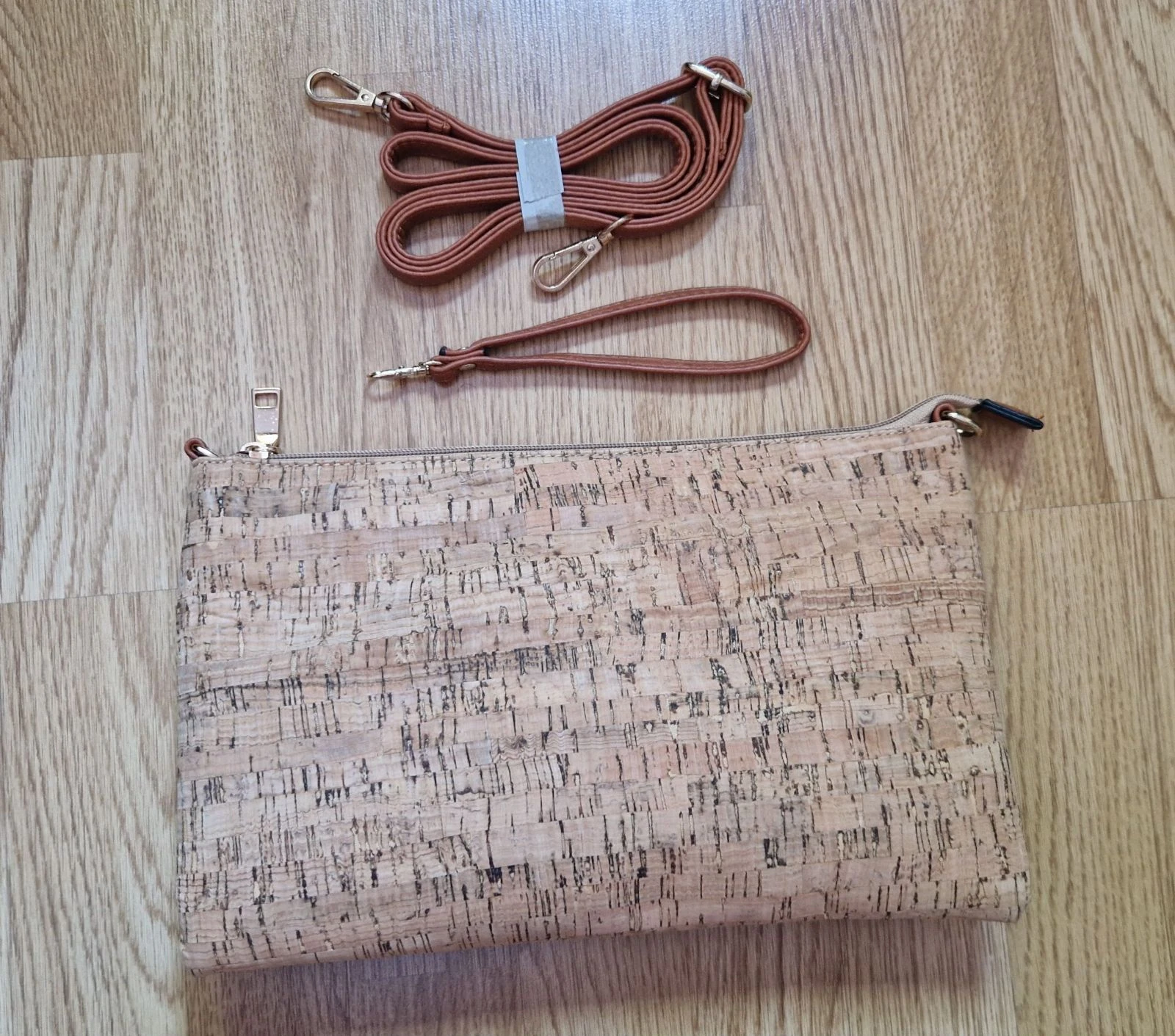 Bolso de mano estilo corcho 🌿 convertible bandolera NUEVO
